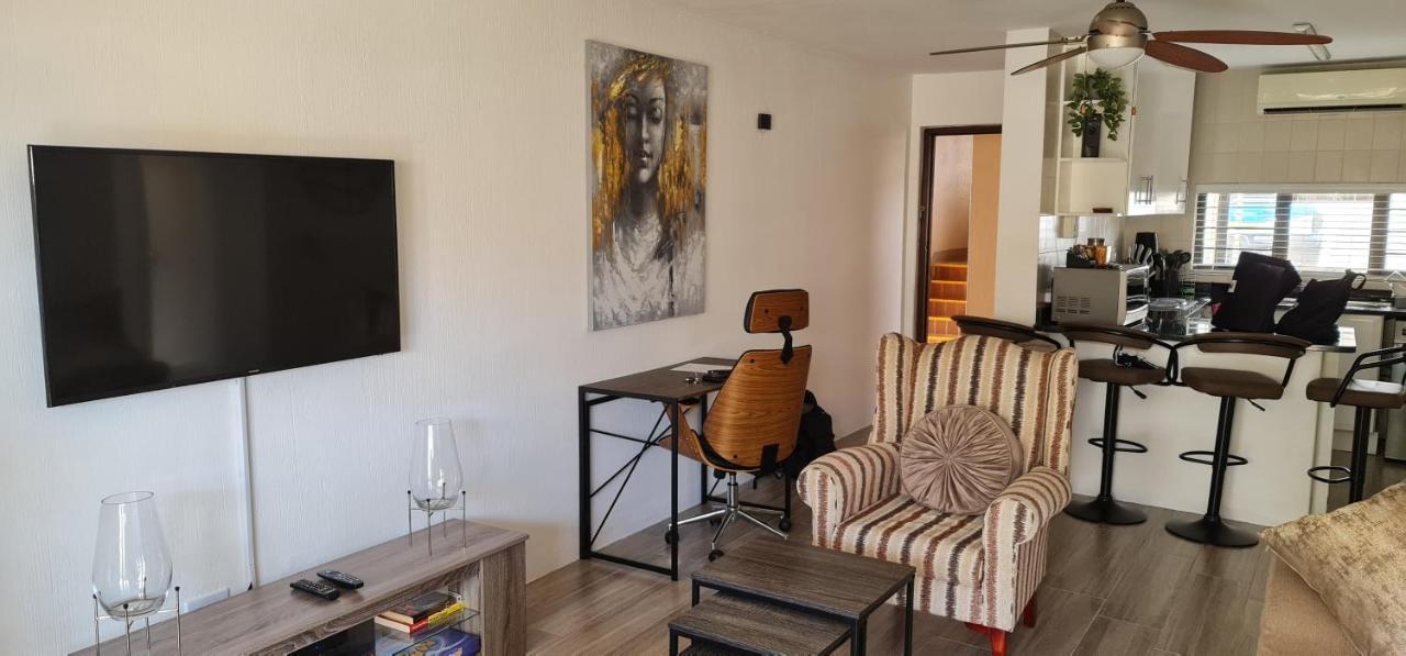 67 The Shades - Luxury Apartment In Umhlanga - Airconditioning Throughout And Inverter Durban Exterior photo