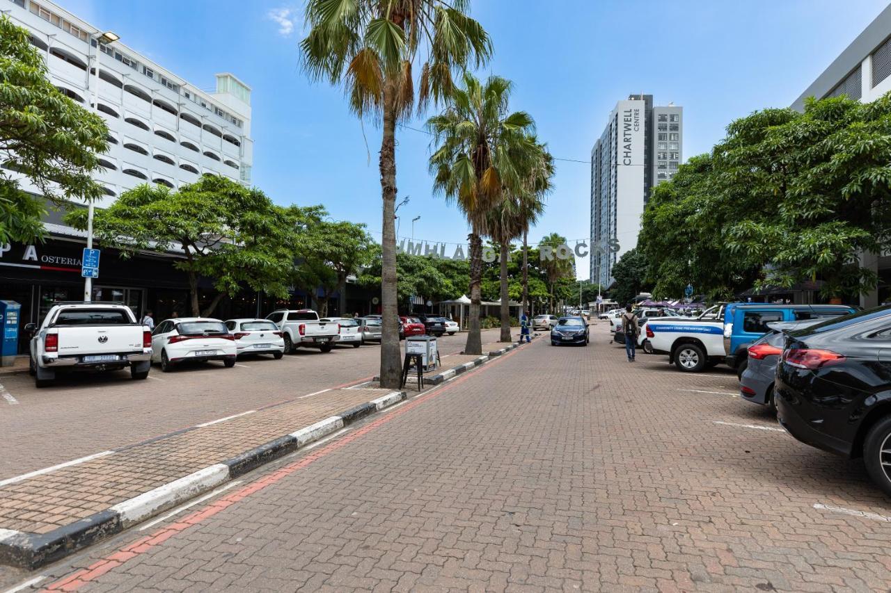 67 The Shades - Luxury Apartment In Umhlanga - Airconditioning Throughout And Inverter Durban Exterior photo
