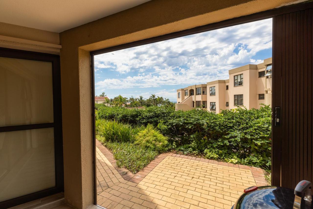 67 The Shades - Luxury Apartment In Umhlanga - Airconditioning Throughout And Inverter Durban Exterior photo